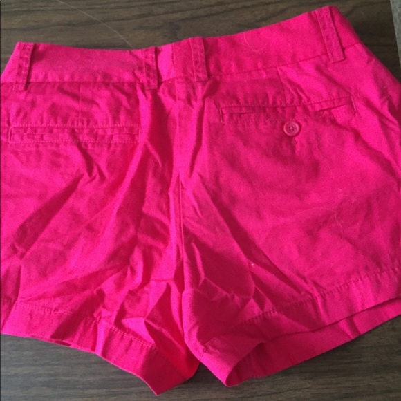 Hot pink Women’s J. Crew chino shorts, size 4. - Picture 2 of 2